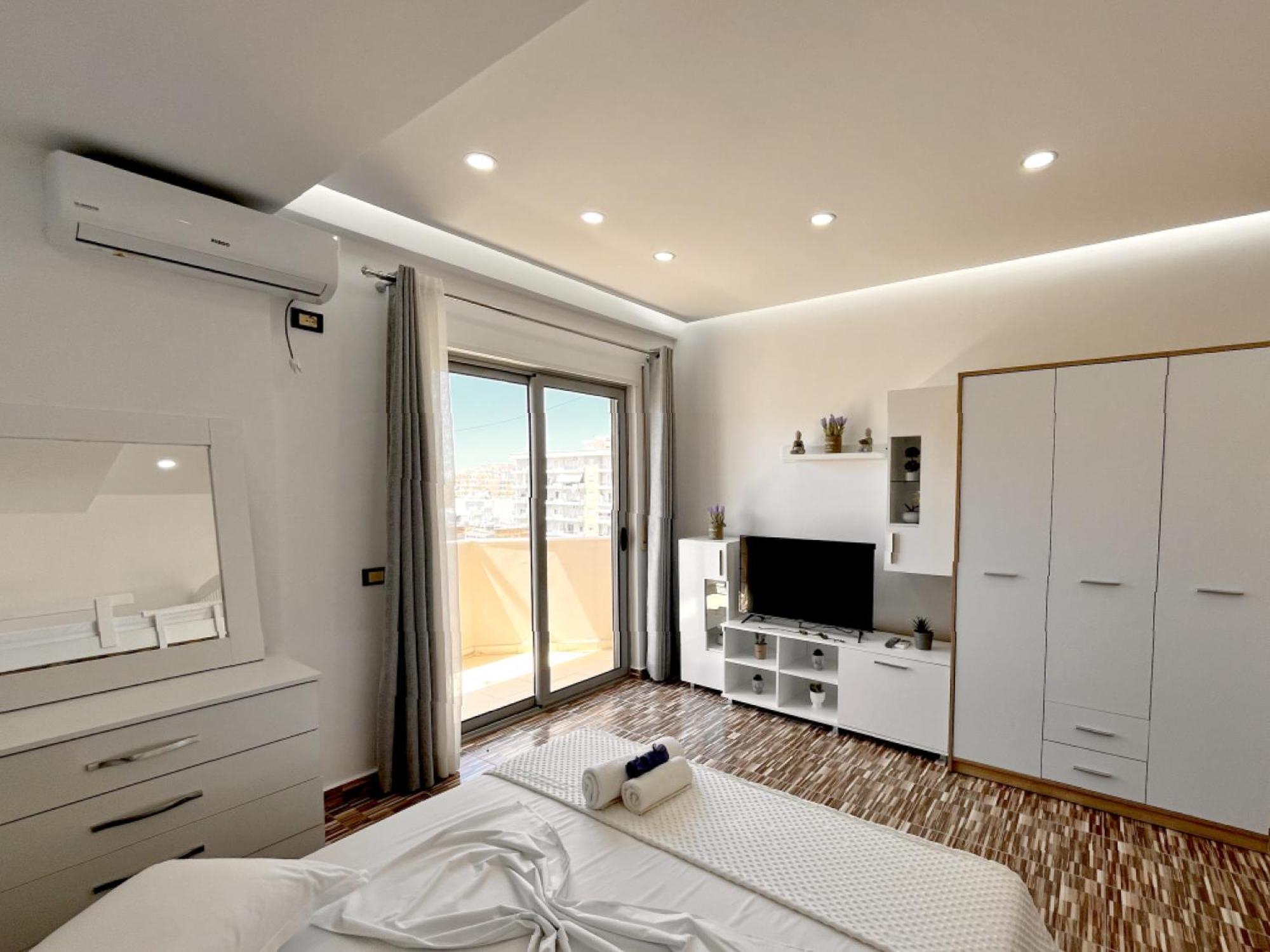 Kam Apartments In The City Center Vlorë Exterior foto