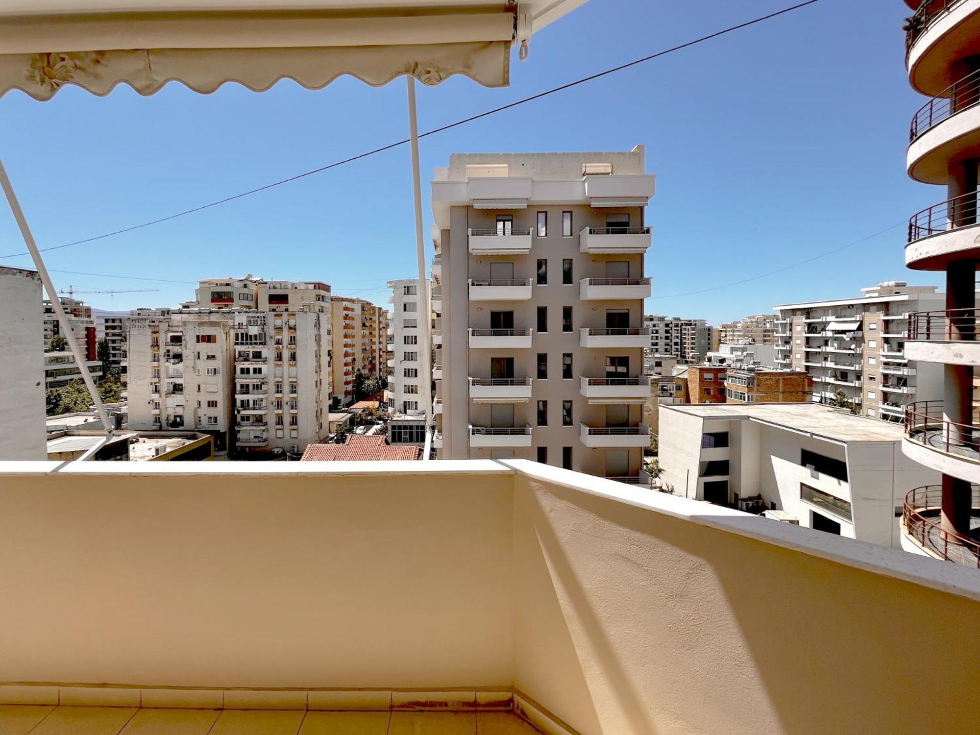 Kam Apartments In The City Center Vlorë Exterior foto